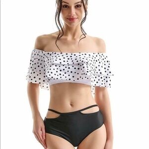 COCOPEAR Women's 2 Piece Off Shoulders
Swimsuit Boho Flounce Falabala Bikini -L